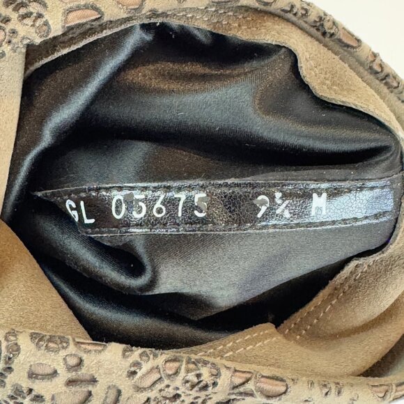 Stuart Weitzman Taupe Lasercut Boots, US 9 1/2 M - Picture 4 of 16